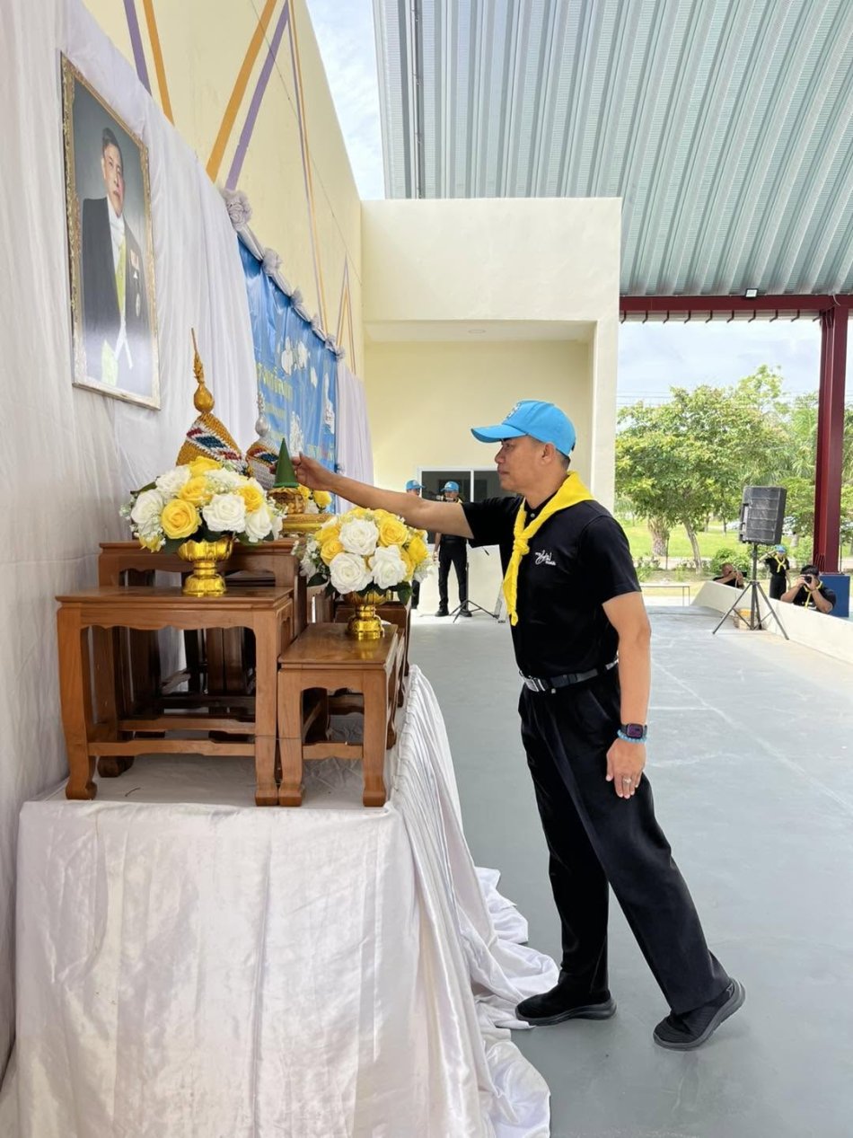 โครงการจิตอาสา เราทำความดี ด้วยหัวใจเนื่องในวันคล้ายวันพระบรมราชสมภพพระบาทสมเด็จพระเจ้าอยู่หัว โดยมี กิจกรรมปลูกต้นไม้